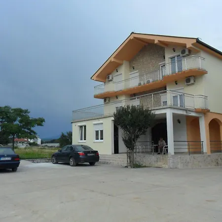 Bed & Breakfast Sobe U Kucanstvu Mbm Međugorje