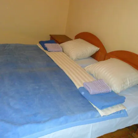 Sobe U Kucanstvu Mbm Bed & Breakfast