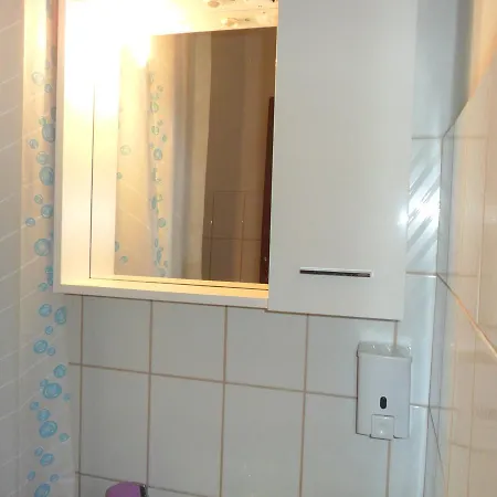 Bed & Breakfast Sobe U Kucanstvu Mbm 3*