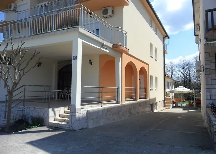 Sobe U Kucanstvu Mbm 3*