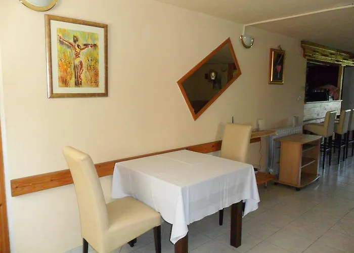 Sobe U Kucanstvu Mbm Меджугорье